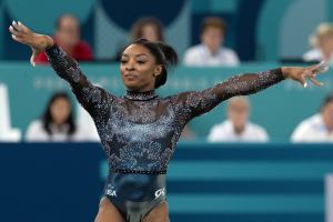 Breaking Down Simone Biles' Chances to Win Record-Setting 5 Gold Medals in Paris