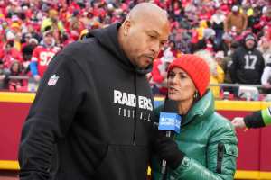 NFL Exec: Rule Change Will Require In-Game Interviews for HCs During 2024 Season