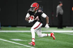 NFL's New Kickoff Rule Changes Explained in Madden 25 Gameplay Video Before HoF Game