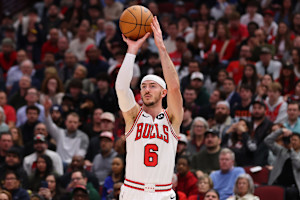 NBA News: Alex Caruso, Thunder Agree to 4-Year, $81M Contract Extension 