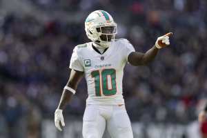 Tyreek Hill No. 1 in NFL Network Top 100 Players of 2024; Lamar Jackson No. 2