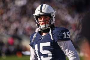 Earliest Test for College Football's Top Contenders in 2024 Season
