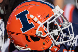 Photo: Illinois CFB Unveils 1920s-Style Throwback Uniforms with 'Leather' Helmets