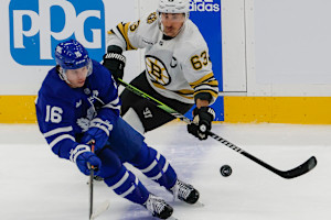 Predicting the 7 Biggest Flight Risks in 2025 NHL Free Agency