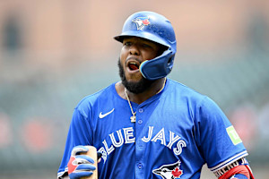 Vladimir Guerrero Jr., Aaron Judge and the 10 Hottest Hitters and Pitchers in MLB