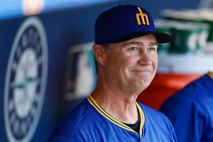 Mariners Fire Scott Servais After 9 MLB Seasons, Hire Dan Wilson as New Manager