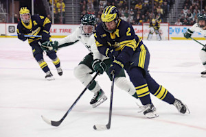 Winners and Losers of NHL's Penguins, Jets Trade of Top Prospects McGroarty and Yager