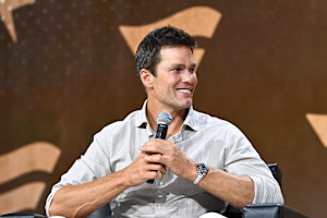 NFL Says Tom Brady Joining Raiders Ownership Would Lead to 'Severe' TV Restrictions