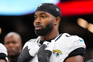 Raiders Rumors: K'Lavon Chaisson Expected to Land Contract After Panthers Release