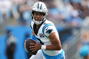 Lakers' LeBron James Gives Bryce Young Advice, 'Rooting for' NFL QB After Benching