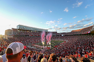 Photo: Red Wings-Blue Jackets 2025 NHL Stadium Series Logo Pays Tribute to Ohio State