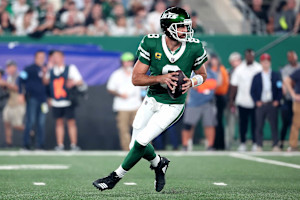 Aaron Rodgers, Breece Hall Excite NFL Fans in Jets' Dominant TNF Win vs. Patriots