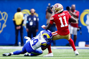 49ers' Brandon Aiyuk, Members of Rams Exchange Shoves on Video After NFL Week 3 Game