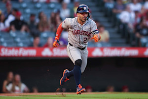 Photo: Astros to Retire 'Space City Uniform' and Wear 'City Connect' Jerseys in 2025