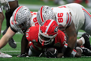 Report: SEC, Big Ten to Discuss CFB Scheduling Partnership; Eye 4 Automatic CFP Bids
