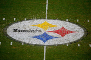 NFL Player Rips Steelers Stadium: 'It Smells Like Piss in Their Locker Room'