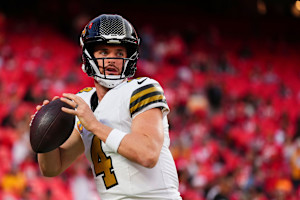 NFL Rumors: Saints' Derek Carr Out 'Multiple Games' with Injury; Rattler Could Start