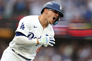 Kiké Hernández Says Dodgers 'Don't Give a F--k' in Viral Video After Clinching NLCS 