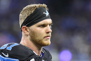 Lions' Aidan Hutchinson Undergoes Successful Surgery for Gruesome Injury vs. Cowboys