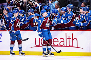 Way-Too-Early Report Cards for Every NHL Team After First Week of 2024-25 Season 
