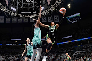 Napheesa Collier, Lynx Excite Fans with WNBA Finals Game 4 Win vs. Ionescu, Liberty