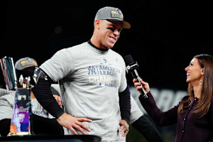 Yankees' Aaron Judge Hypes Shohei Ohtani as MLB's 'Best Player' Ahead of World Series