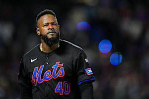 Mets' Stearns Eyes 'Multiple' SP in MLB Free Agency After Loss to Ohtani, Dodgers