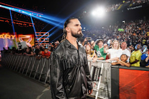 Video: WWE's Seth Rollins' Live Reaction to Bears Loss on Jayden Daniels' Hail Mary
