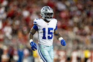 Cowboys Rumors: Ezekiel Elliott Out vs. Falcons for 'Disciplinary Reasons'
