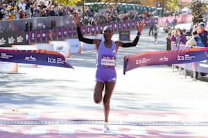 New York Marathon Results 2024: Men's, Women's Top Finishers as Defending Champs Lose