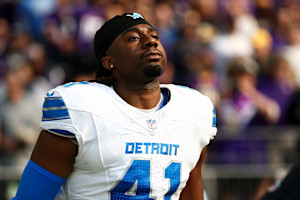Lions' James Houston Says Gatorade Caused Pants Stain, Denies Having Accident