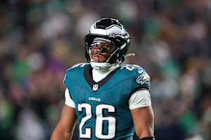 LeBron James, Fans Hype Saquon Barkley amid RB's 2-TD Game for Eagles vs. Commanders