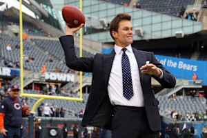 NFL Rumors: Tom Brady's Fox Role Could Be Restricted More After Mahomes Interview