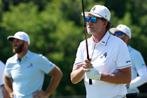 TNT Sports' 'The Match' Superstars: Wayne Gretzky Tops Michael Phelps to Win Finals