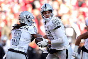 Aidan O'Connell Takes Blame for Bad Snap in Final Seconds of Raiders' Loss to Chiefs
