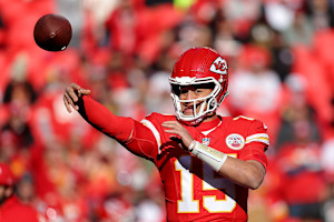 NFL Playoff Picture 2025: Mahomes, Chiefs Clinch AFC West; Updated Bracket, Standings