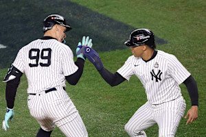 Yankees Rumors: Juan Soto 'Loves' Aaron Judge as NY's Leader amid Mets Contract Buzz