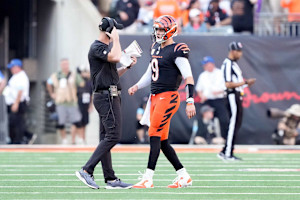 Joe Burrow Hyped as 'Best Player in the World' By Bengals HC After OT Win vs. Broncos