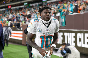 Tyreek Hill Talks Dolphins Future: 'I'm Out'; 'I Gotta Do What's Best' for My Career