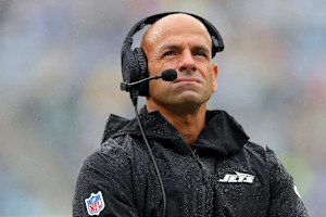 Cowboys News: Robert Saleh, Frazier Reportedly Set to Interview amid Deion Rumors