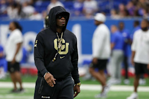 Cowboys Rumors: Deion Sanders, Jerry Jones 'Expected to Continue' Talks About HC Job