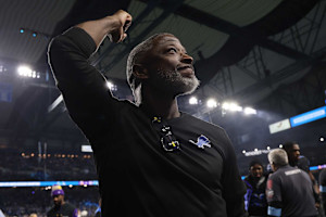 Jets Rumors: Aaron Glenn Received 'Substantial' HC Contract Offer Amid Saints Buzz