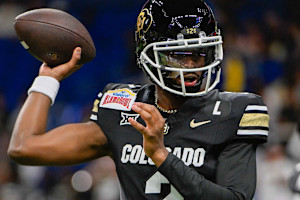NFL Rumors: Execs Don't Feel 2025 Draft Has a Franchise QB amid Sanders, Ward Buzz