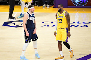 Report: LeBron, Luka, Anthony Davis Weren't Informed About Lakers, Mavs' 3-Team Trade