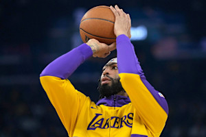 ESPN: Anthony Davis Waived Trade Kicker as Star Eyes Mavs Contract After Lakers Deal