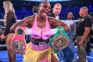 Claressa Shields Beats Danielle Perkins to Become Undisputed Heavyweight Champion