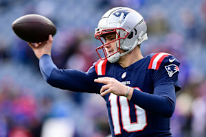5 Top 2025 Free Agency and Draft Targets for Patriots to Help Drake Maye