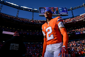 Patrick Surtain II Wins 2024-25 NFL Defensive Player of the Year Award over Garrett