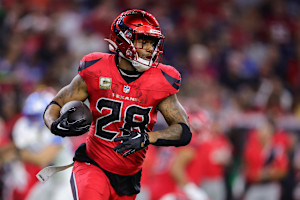 Week 11 Fantasy Football Rankings: Matchups We Love and Box Score Stats Projections