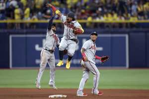 Craig Kimbrel joins elite MLB company with milestone save – DNyuz